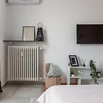 Sunlit Urban Nest - M&n Бухарест