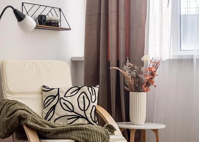 Sunlit Urban Nest - M&n Bukarest